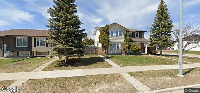 Larawan ng 359 Meadowood Drive sa Winnipeg, Manitoba