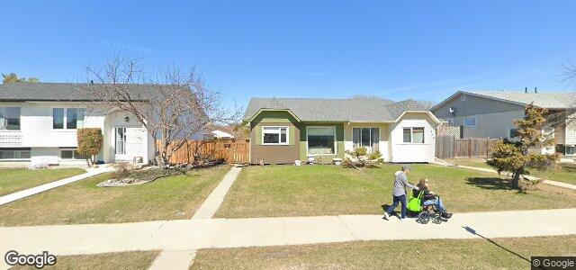 377 Meadowood Drive（加拿大曼尼托巴省溫尼伯市）房屋照片