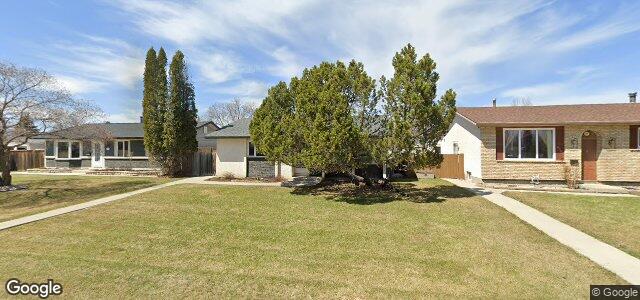 403 Woodydell Avenue（加拿大曼尼托巴省溫尼伯市）房屋照片