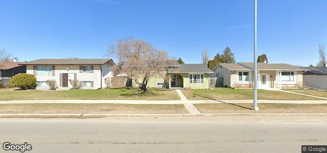 409 Meadowood Drive（加拿大曼尼托巴省溫尼伯市）房屋照片