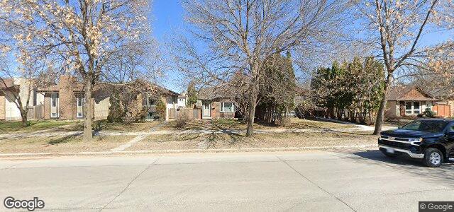 687 Novavista Drive（加拿大曼尼托巴省溫尼伯市）房屋照片