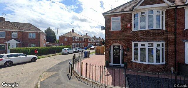 81 Bernadette Avenue（加拿大曼尼托巴省溫尼伯市）房屋照片