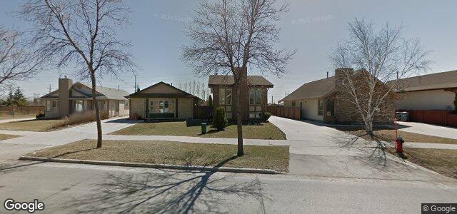 10 Kildonan Meadow Drive（加拿大曼尼托巴省溫尼伯市）房屋照片