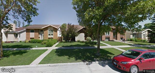 Photo of 11 Sunway Avenue in Winnipeg, Manitoba