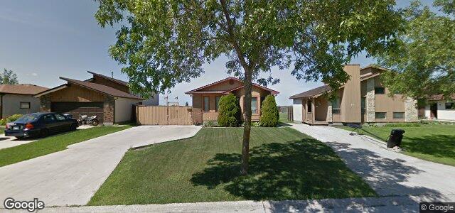 112 Woodside Crescent（加拿大曼尼托巴省溫尼伯市）房屋照片