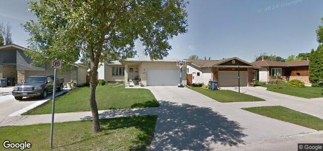 Larawan ng 118 Kildonan Meadow Drive sa Winnipeg, Manitoba