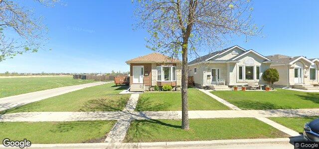 1235 Devonshire Drive W（加拿大曼尼托巴省溫尼伯市）房屋照片