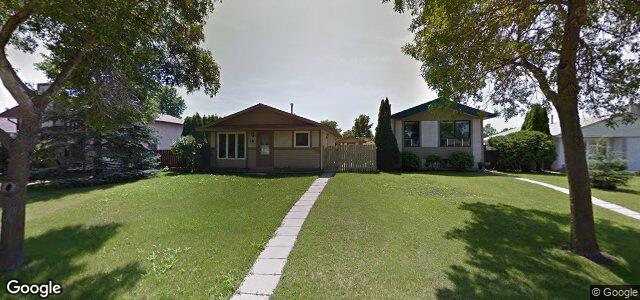 15 Lynn Lake Drive（加拿大曼尼托巴省溫尼伯市）房屋照片