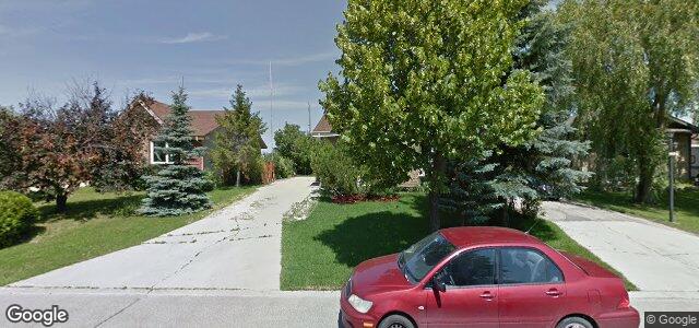 215 Lynn Lake Drive（加拿大曼尼托巴省溫尼伯市）房屋照片