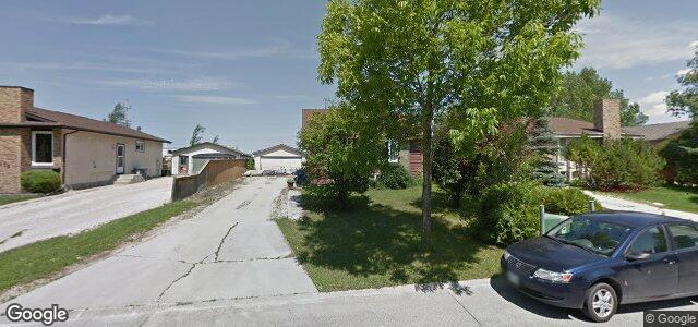 219 Lynn Lake Drive（加拿大曼尼托巴省溫尼伯市）房屋照片