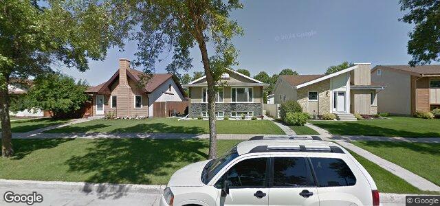 Photo of 23 Sunway Avenue in Winnipeg, Manitoba