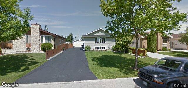 239 Lynn Lake Drive（加拿大曼尼托巴省溫尼伯市）房屋照片