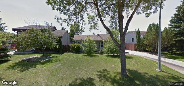 246 Lynn Lake Drive（加拿大曼尼托巴省溫尼伯市）房屋照片