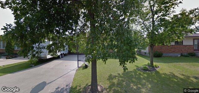 35 Blostein Bay（加拿大曼尼托巴省溫尼伯市）房屋照片