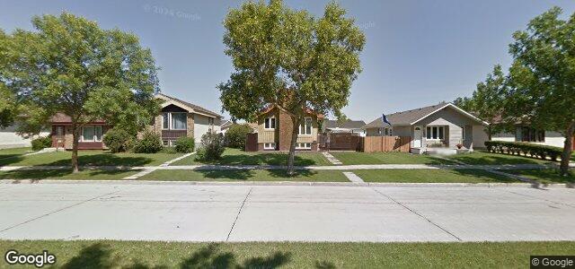 Photo of 39 Sunway Avenue in Winnipeg, Manitoba