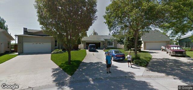 92 Woodside Crescent（加拿大曼尼托巴省溫尼伯市）房屋照片