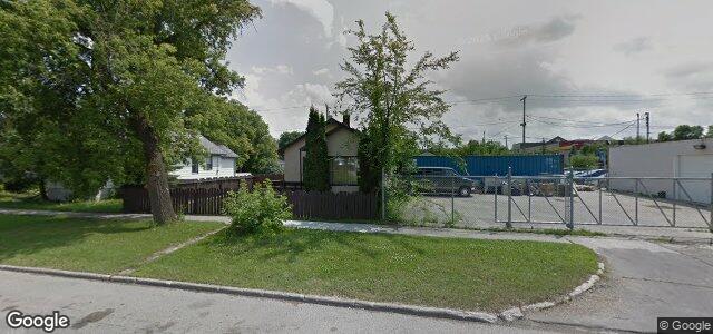 132 Melrose Avenue W（加拿大曼尼托巴省溫尼伯市）房屋照片