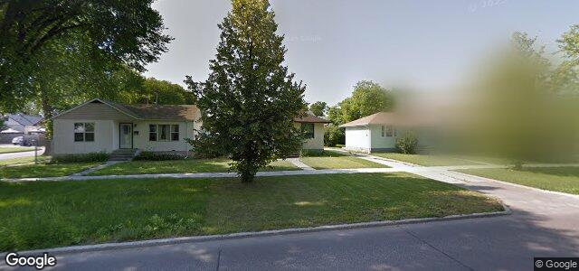 328 Regent Avenue E（加拿大曼尼托巴省溫尼伯市）房屋照片