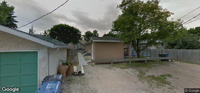 Larawan ng 611 Pandora Avenue W sa Winnipeg, Manitoba