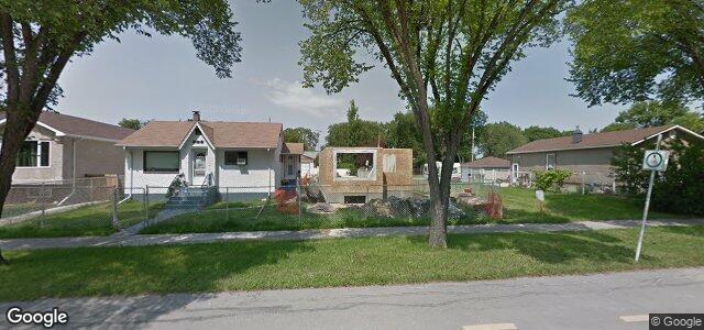 727 Pandora Avenue W（加拿大曼尼托巴省溫尼伯市）房屋照片