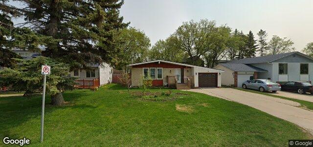 118 Riel Avenue（加拿大曼尼托巴省溫尼伯市）房屋照片