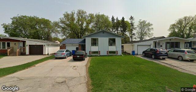 122 Riel Avenue（加拿大曼尼托巴省溫尼伯市）房屋照片