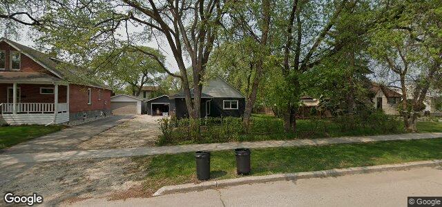 137 Riel Avenue（加拿大曼尼托巴省溫尼伯市）房屋照片