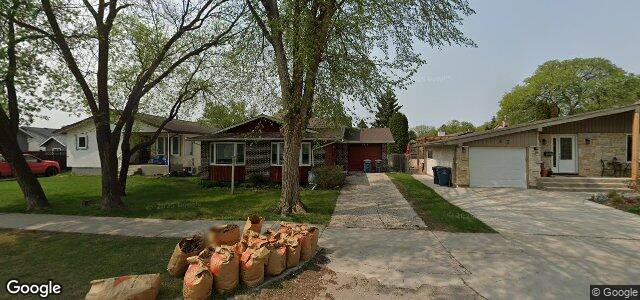 145 Riel Avenue（加拿大曼尼托巴省溫尼伯市）房屋照片