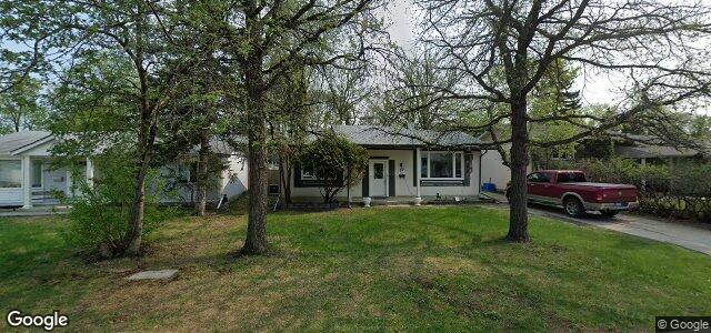 18 Oakridge Bay（加拿大曼尼托巴省溫尼伯市）房屋照片