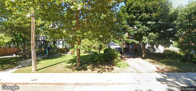 Larawan ng 19 Woodlawn Avenue sa Winnipeg, Manitoba