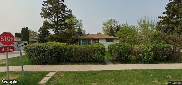 215 Riel Avenue（加拿大曼尼托巴省溫尼伯市）房屋照片