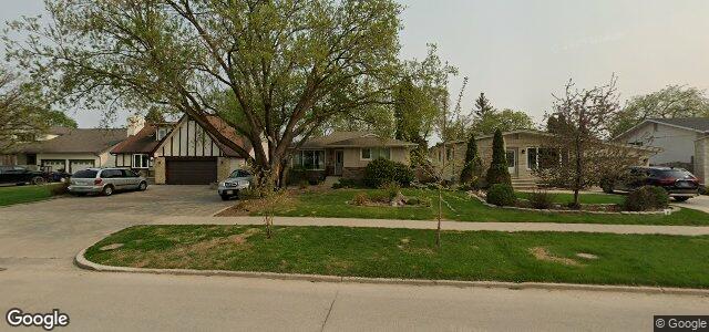 220 Avalon Road（加拿大曼尼托巴省溫尼伯市）房屋照片