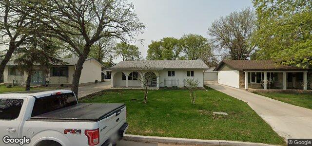 23 Oakridge Bay（加拿大曼尼托巴省溫尼伯市）房屋照片