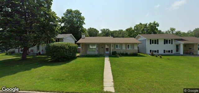 300 Riel Avenue（加拿大曼尼托巴省溫尼伯市）房屋照片