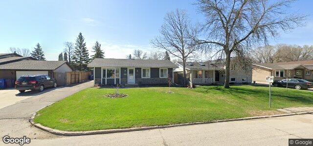 354 Riel Avenue（加拿大曼尼托巴省溫尼伯市）房屋照片