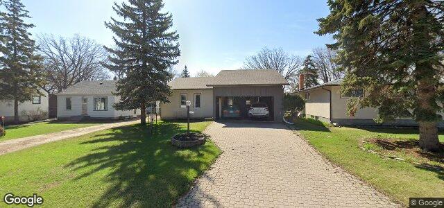 424 Avalon Road（加拿大曼尼托巴省溫尼伯市）房屋照片