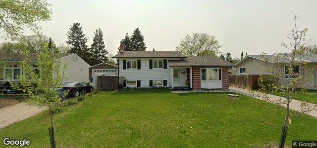 54 Blue Spruce Crescent（加拿大曼尼托巴省溫尼伯市）房屋照片