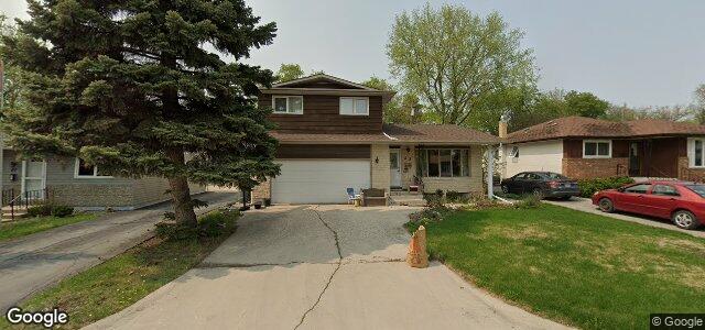 Larawan ng 83 Robertson Crescent sa Winnipeg, Manitoba