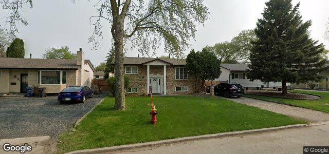 Photo of 87 Bright Oaks Bay in Winnipeg, Manitoba
