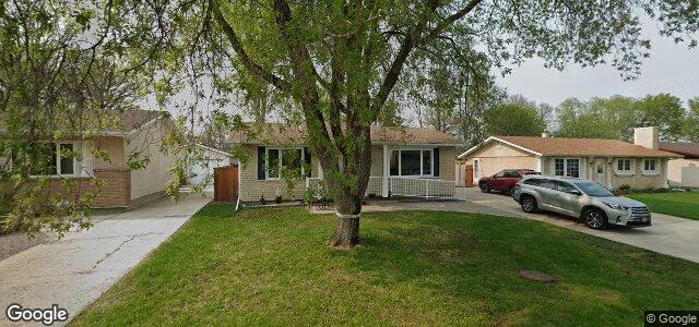 90 Bright Oaks Bay（加拿大曼尼托巴省溫尼伯市）房屋照片