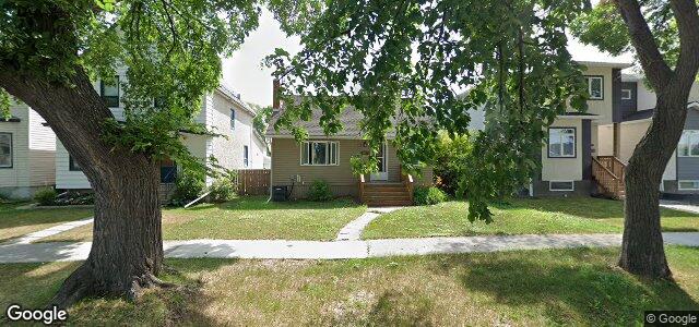 1015 Strathcona Street（加拿大曼尼托巴省溫尼伯市）房屋照片