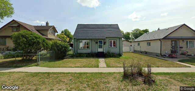 1031 Strathcona Street（加拿大曼尼托巴省溫尼伯市）房屋照片