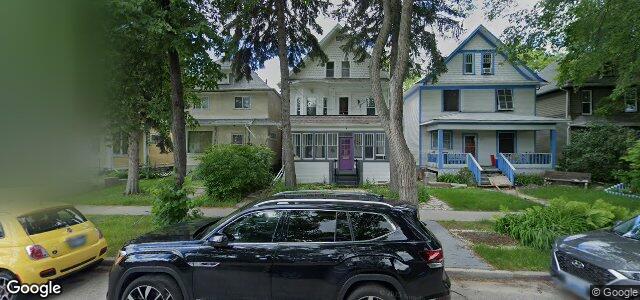 Photo of 568 Sherburn Street in Winnipeg, Manitoba