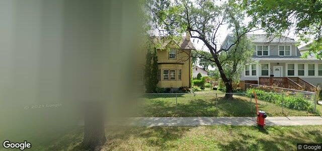 583 Strathcona Street（加拿大曼尼托巴省溫尼伯市）房屋照片