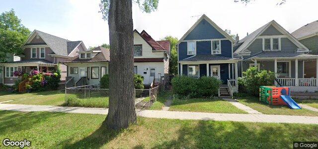 677 Strathcona Street（加拿大曼尼托巴省溫尼伯市）房屋照片