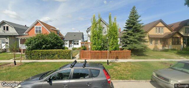 698 Strathcona Street（加拿大曼尼托巴省溫尼伯市）房屋照片