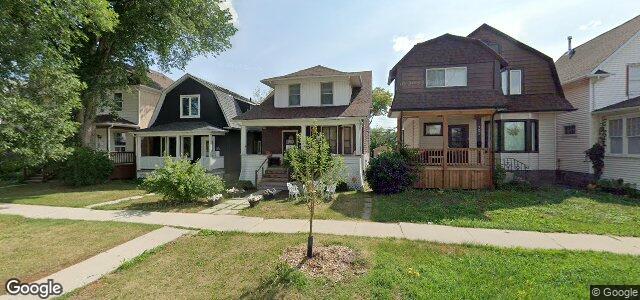 703 Strathcona Street（加拿大曼尼托巴省溫尼伯市）房屋照片