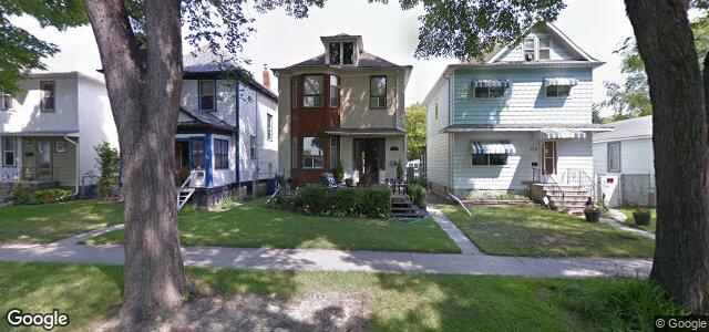 715 Goulding Street（加拿大曼尼托巴省溫尼伯市）房屋照片