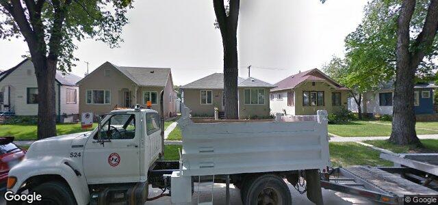 Photo of 762 Sherburn Street in Winnipeg, Manitoba