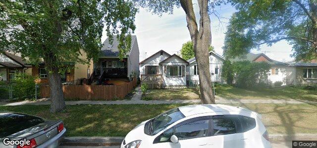 Photo of 840 Strathcona Street in Winnipeg, Manitoba